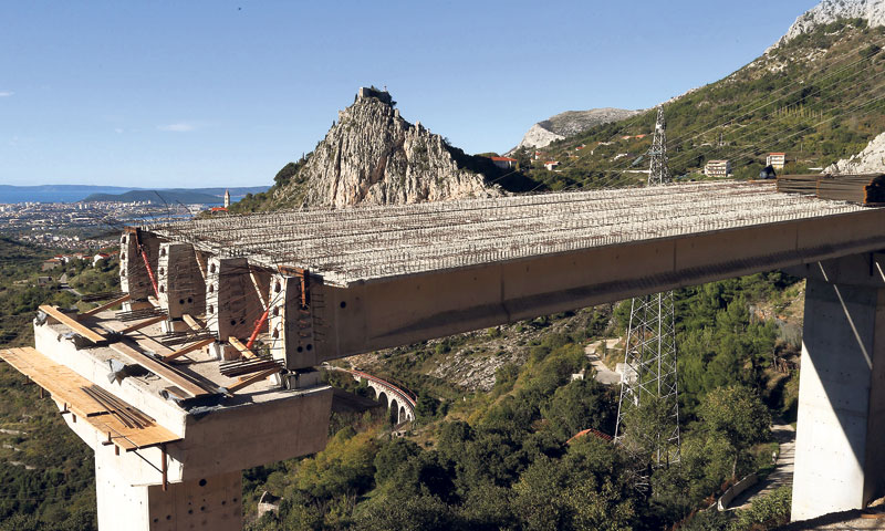 Raskid svih ugovora znači i aktiviranje 100 milijuna kuna garancija/Ivo Čagalj/PIXSELL