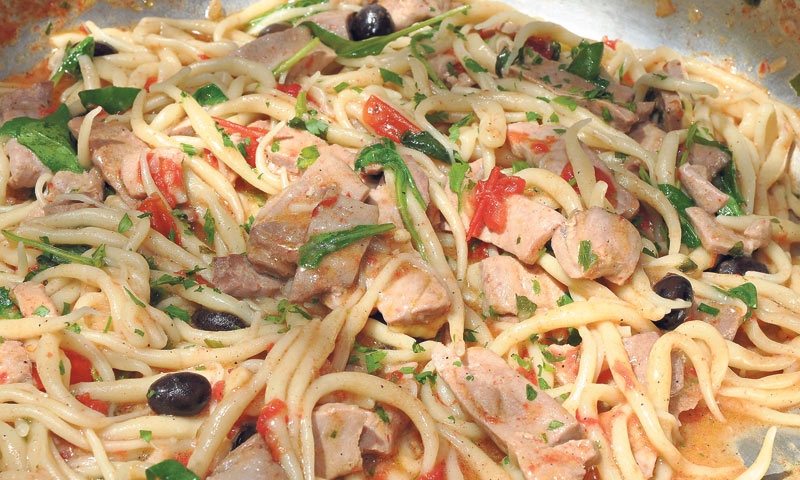 Domaći makaruni s jadranskim tunjom/Duško Marušić/PIXSELL