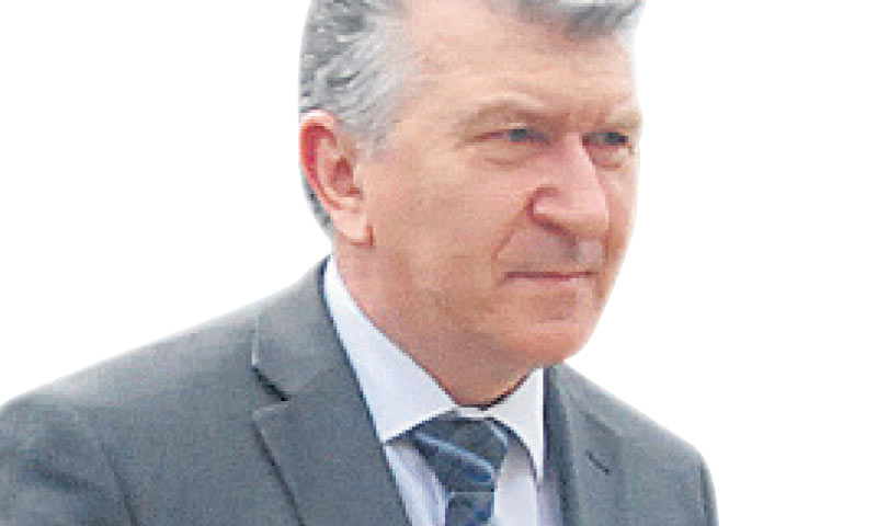 Josip Jagušt školovao se u Londonu