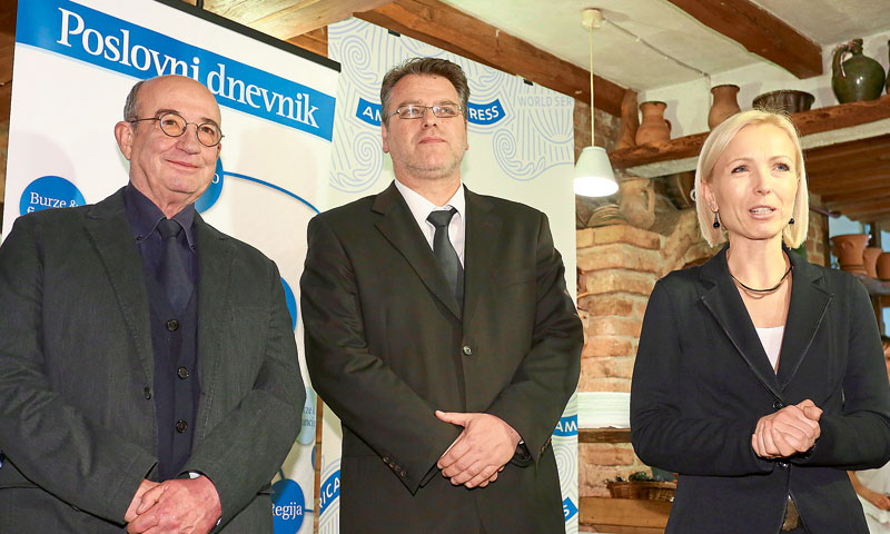 Veljko Barbieri u društvu Miroslava Buljana iz PBZ Carda i direktorice Poslovnog dnevnika Andreje Bo