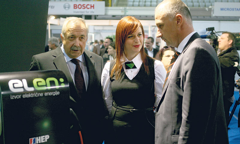 Predsjednik Uprave HEP-a Zlatko Koračević, direktorica HEP-Opskrbe Tina Jakaša i ministar gospodarst