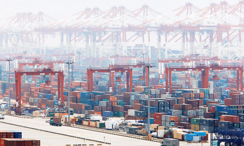Šangajska luka najprometnija je svjetska luka sa 31 milijun TEU-a prošle godine