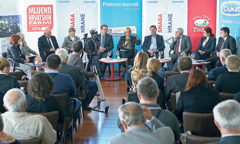 Okrugli stol trajao je više od dva sata/ Goran Stanzl/PIXSELL