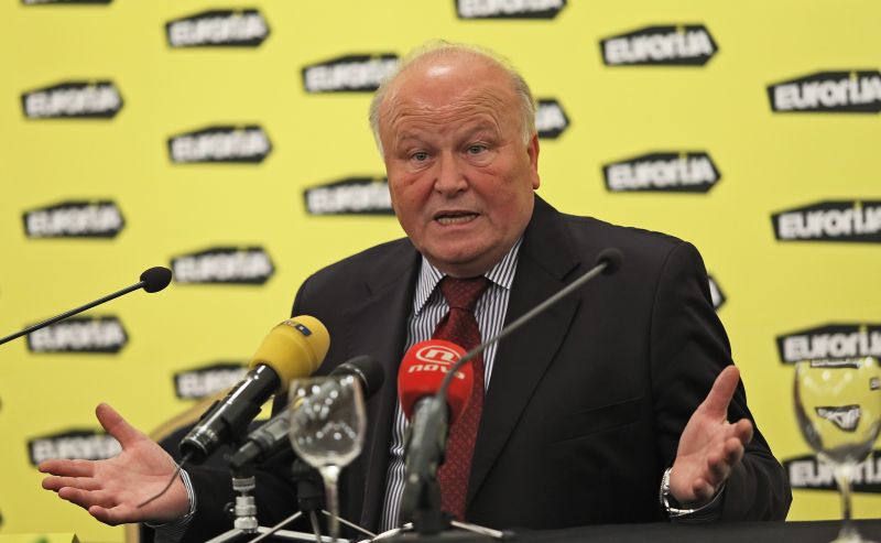 Neki bi pak umjesto na mjestu ministra financija rado vidjeli Linića na poziciji ministra gospodarst