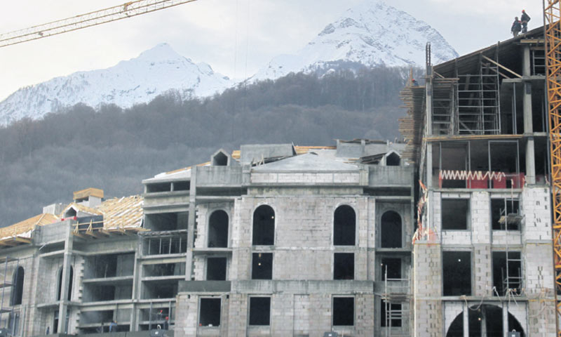 Skela ima na svakom koraku, neka su naselja toliko načičkana metalnim rešetkama da taj grad od 350.0