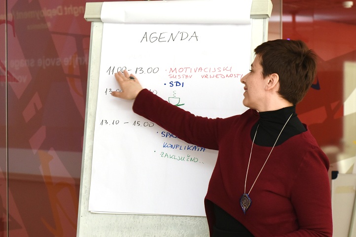 D.Višnjić PIXSELL