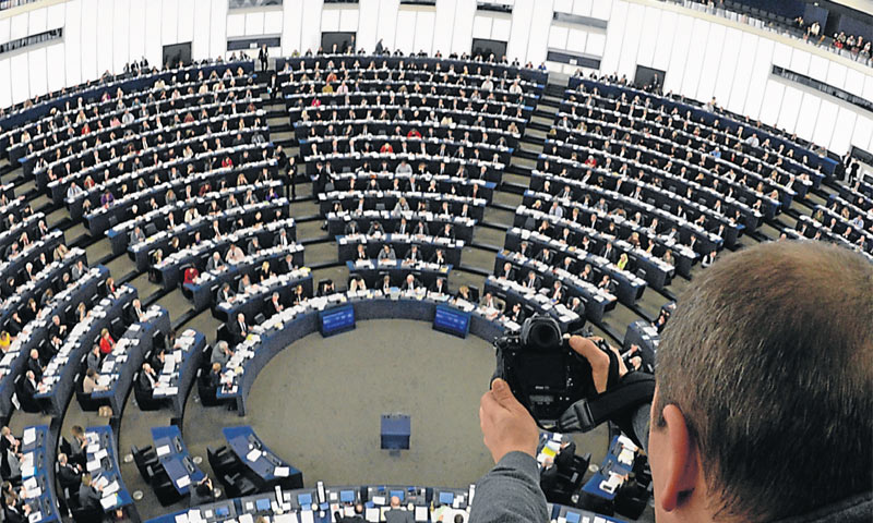 Građani europske dužnosnike uglavnom percipiraju kao bezlične birokrate/EPA