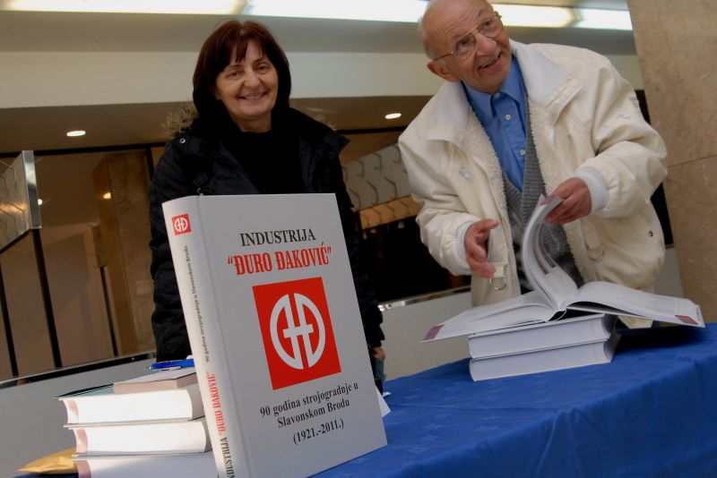 Ivan Vrdoljak u posjetu Đuri Đakoviću (Foto: Ivica Galović /PIXSELL)