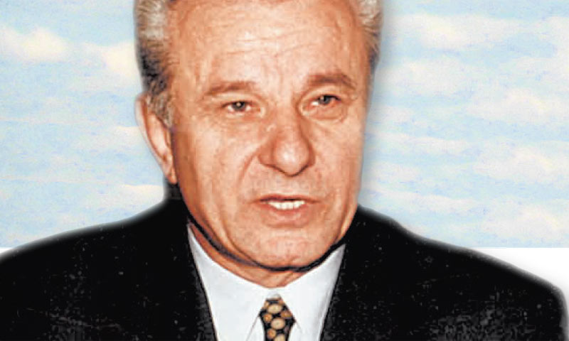 Nikola Lisičar, većinski vlasnik Montmontaže,  umro je 2006. nakon još nerazjašnjena fizičkog napada