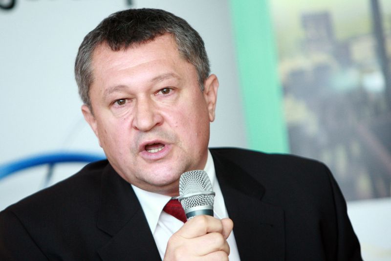 Iako je Mihanović prozvao HZZO za nemar, pomoćnik ravnatelja HZZO-a Stanko Perjan uzvratio je da ono