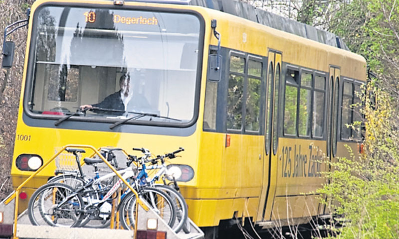 Poticat će se kombiniranje javnog i individualnog prijevoza/FOTOLIA