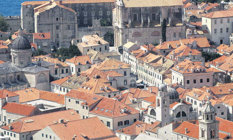 Dubrovnik sa stabilnih 530 do 560 kupoprodaja godišnje/Z. Pandža/PIXSELL