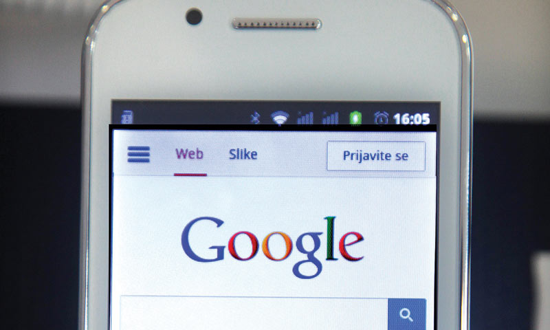 Hrvatski smartphone/PIXSELL