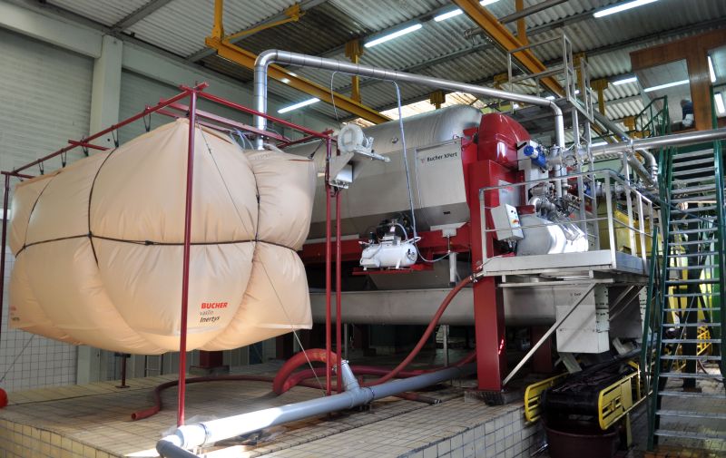 Arhivska fotografija - pogoni za preradu grožđa i maslina Agrolagune u Poreču. Photo: Sasa Miljevic/