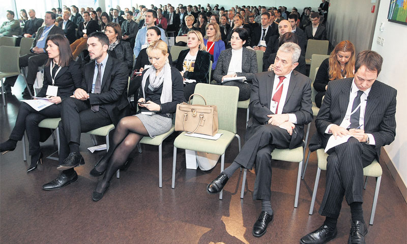 Treća godina u kojoj Poslovni dnevnik nastavlja educirati male poduzetnike počela je Small&Medium Bu