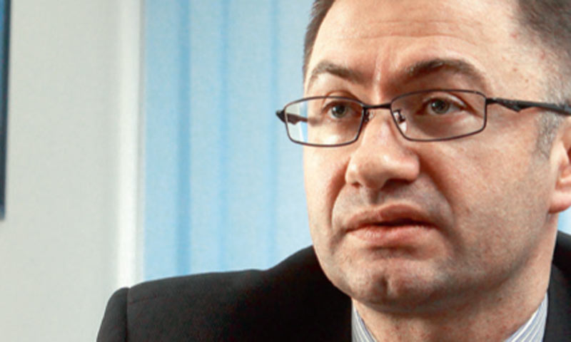 Denis Čajo, predstojnik Državnog ureda za trgovinsku politiku, kaže da ih dnevno kontaktira 5 do 6 t