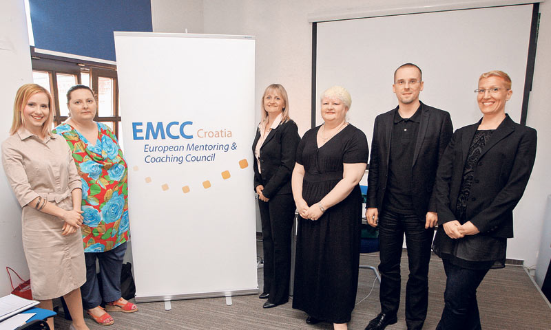 Martina Detelić, Renata Čurković, Dubravka Horvat, Irena Soblovski, Ivan Miljan i Danijela Miljan/Go