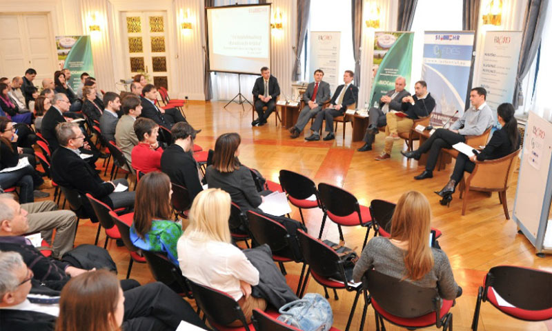 Sudionici i posjetitelji konferencije