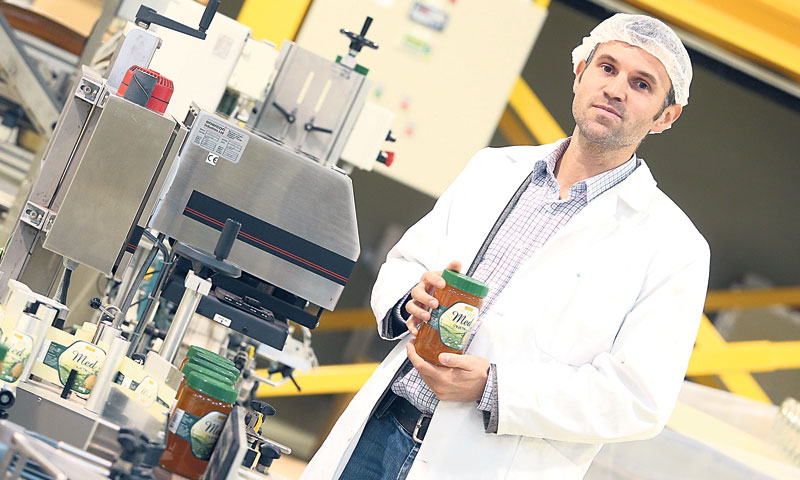 Domagoj Bračić, direktor obiteljske tvrtke PIP u proizvodnim pogonima/Robert Anić/PIXSELL