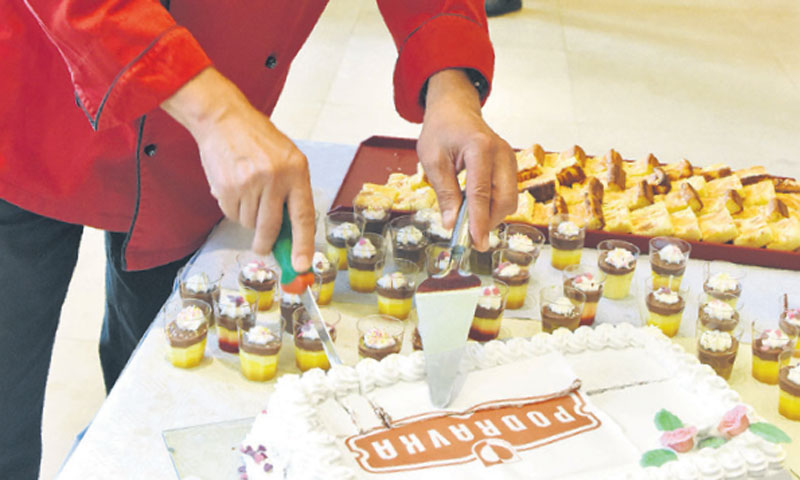 Svečano serviranje delicija/Davor Višnjić/PIXSELL