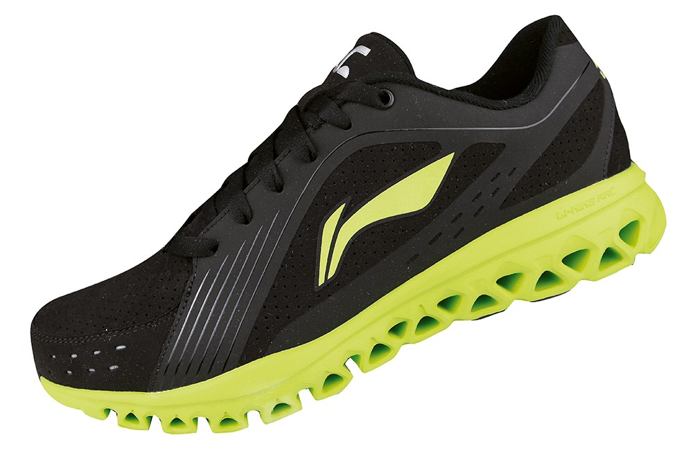 Vruće cijene! Ljetna sportska kolekcija na super akciji