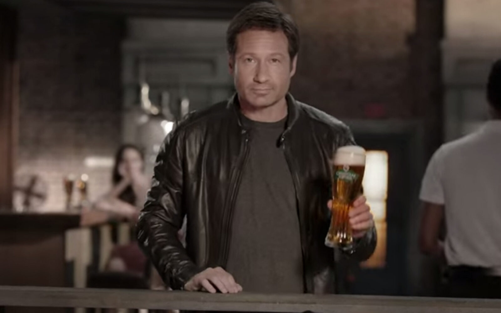 дэвид духовны сибирская. дэвид духовны сейчас 2023. реклама пива сибирская корона с дэвидом духовны. дэвид духовны сибирская. дэвид духовны в россии.