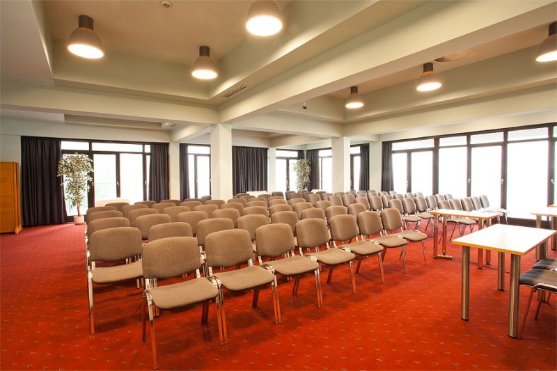 Od 2003. godine do danas hotel su posjetili i organizirali razne sastanke, seminare, konferencije, e