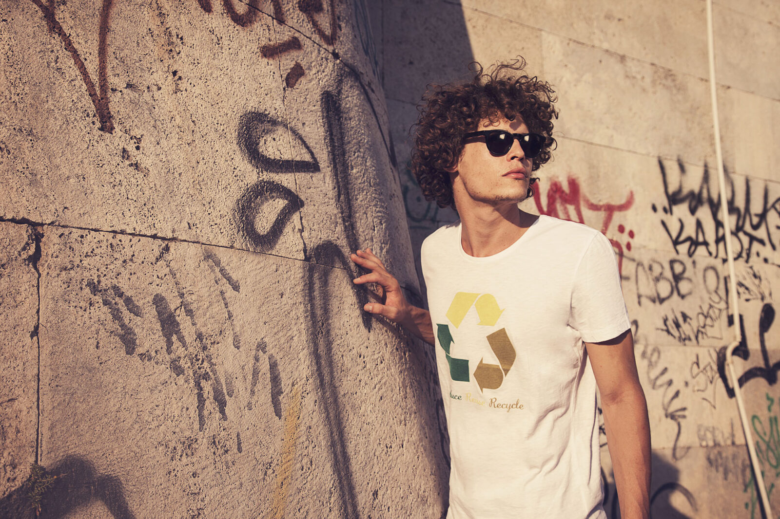 Iskoristi 77% popusta na otkačene ‘Gots’ muške majice