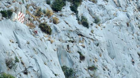 Izvor: http://www.brela.hr/