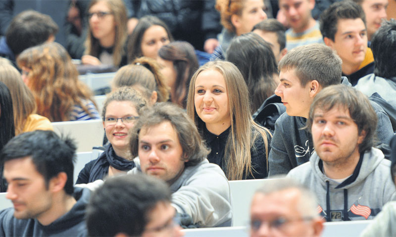 U uvjetima velike nezaposlenosti mladih, onima s invaliditetom i slabijeg materijalnog statusa još j