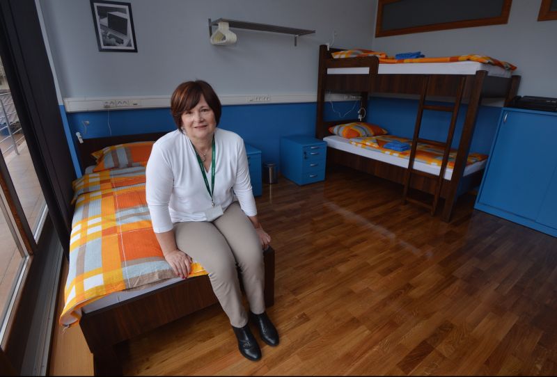 Hostel Bureau otvoren je u bivšoj redakciji Nacionala. Vlasnica je Anka Pukanić, sestra pokojnog Ive