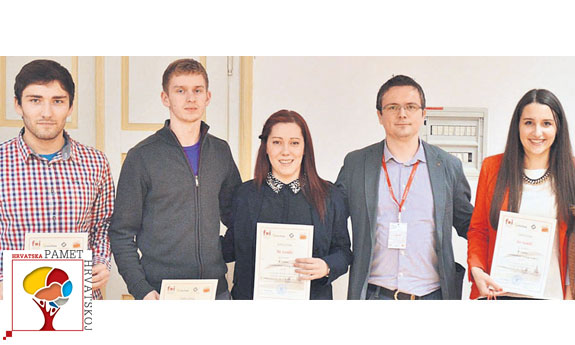 Nikola Majcen, Nino Cerovec, Tea Jurišić i Iva Grašić (s diplomama)