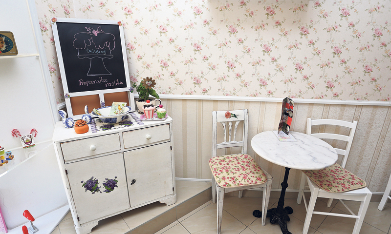 I slastičarnica na Britanskom trgu uređena je u shabby chic stilu/Igor Kralj/PIXSELL