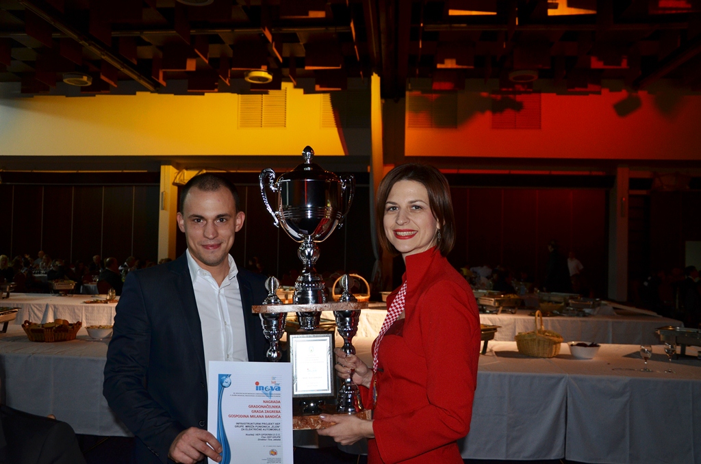 Fotografija: INOVA 2013 - Tina Jakaša, direktorica tvrtke HEP-Opskrba d.o.o. i Tomislav Marjanović,