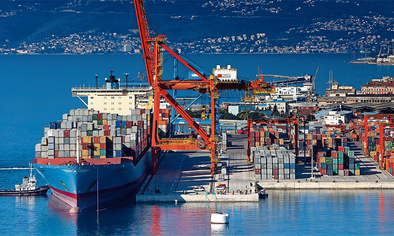 Opremili su terminal  modernim dizalicama/Nel Pavletić/PIXSELL