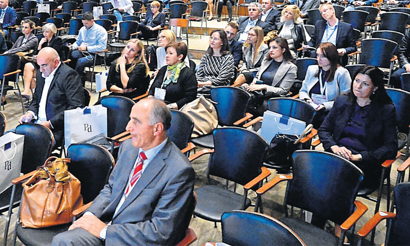 Zanimljive panel diskusije s velikom je pozornošću pratila brojna publika/Marko Prpić/PIXSELL