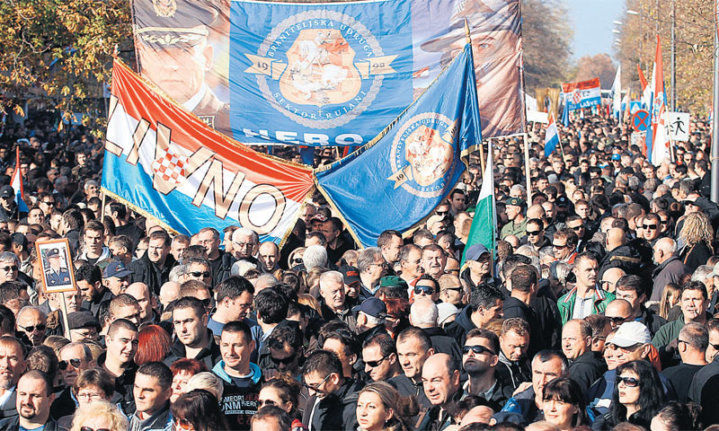 Nikada toliko mnogo ljudi nije došlo u Vukovar/PIX