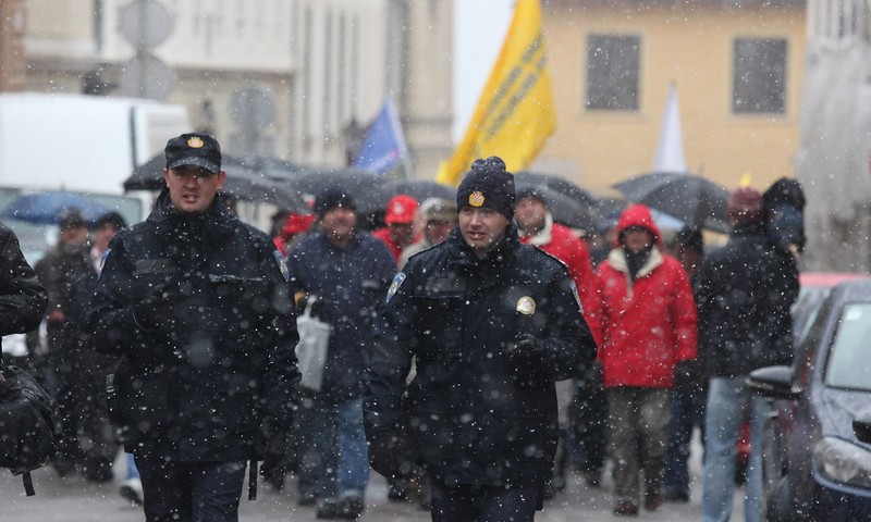 Prosvjed na Markovu trgu (Foto: Patrik Maček/PIXSELL)