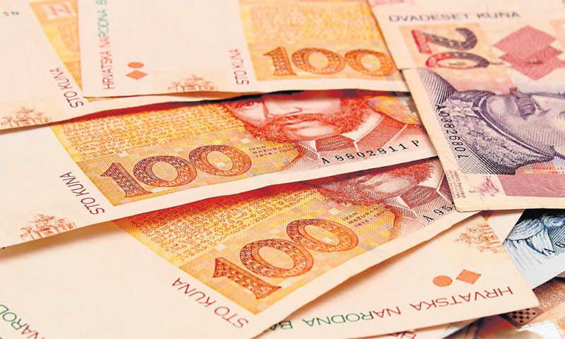 Nekoliko je banaka uspjelo povećati neto prihod od naknada i provizija/PIX