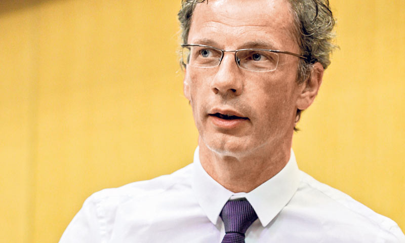 Guverner Boris Vujčić pokušava zaštiti korisnike potrošačkih kredita/PIXSELL