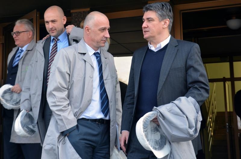 Milanović i Vrdoljak u obilasku Petrokemije, Foto: Nikola Ćutuk / Pixsell