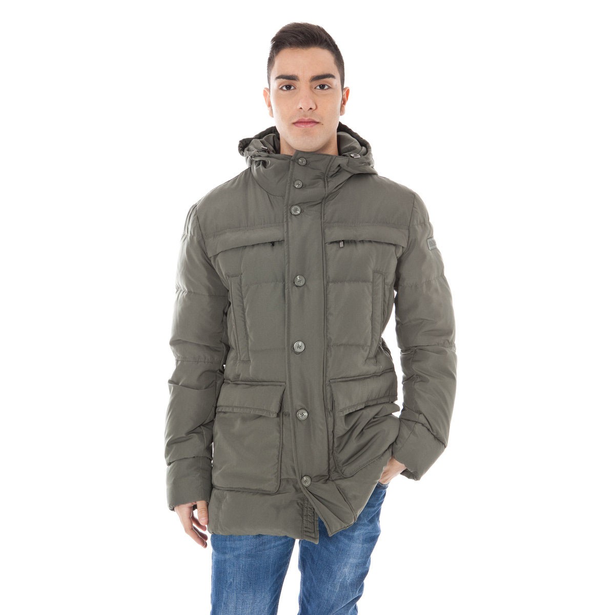 Calvin Klein, Diesel… Zimske jakne s potpisom snižene do 62%