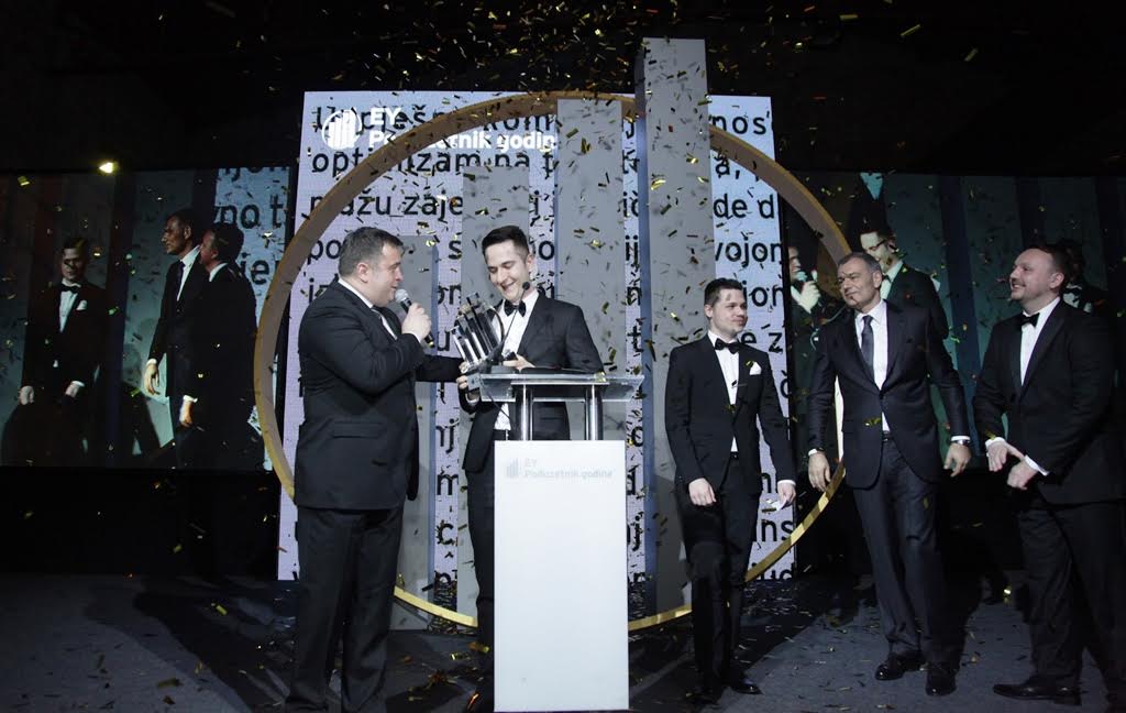 Zoran Vučinić i Alan Sumina preuzimaju nagradu EY Poduzetnik godine 2014.