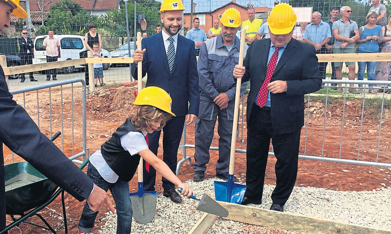 U izgradnji škole i vrtića u Umagu, gotovo 2 milijuna kuna namijenjeno je za radove koji utječu na p