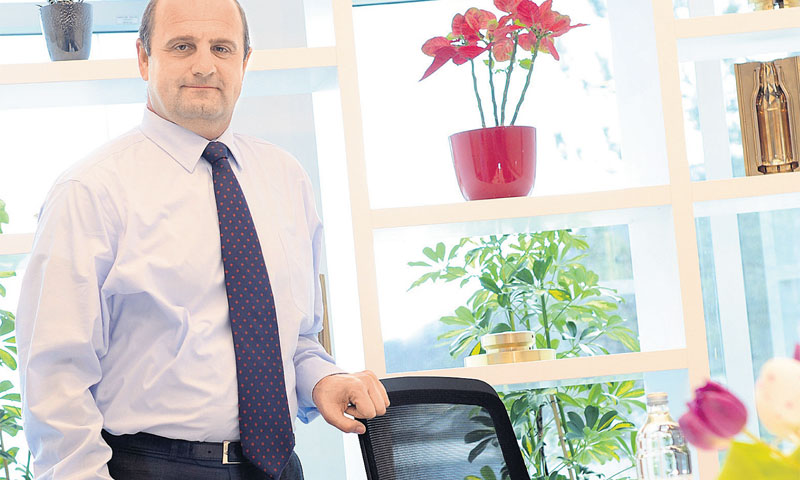 Predsjednik Uprave tvrtke Omco Croatia Darko Ranogajec od 2011. obnaša i funkciju izvršnog direktora