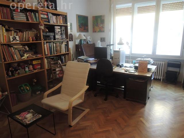 Fotografije su preuzete s web stranice Opereta.hr