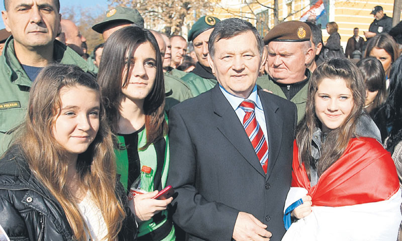 General Markač u koloni sjećanja/PIX