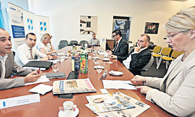 Okrugli stol Administrativne barijere (PIXSELL)