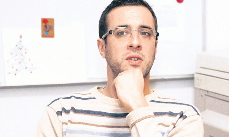 Dino Barać, suosnivač i direktor Adopta prije je radio u naftnoj industriji u Libiji i telekomima u