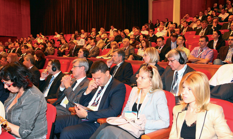 Međunarodne susrete s tradicijom dugom čak dvadeset i devet godina prati visoka reputacija s izrazit